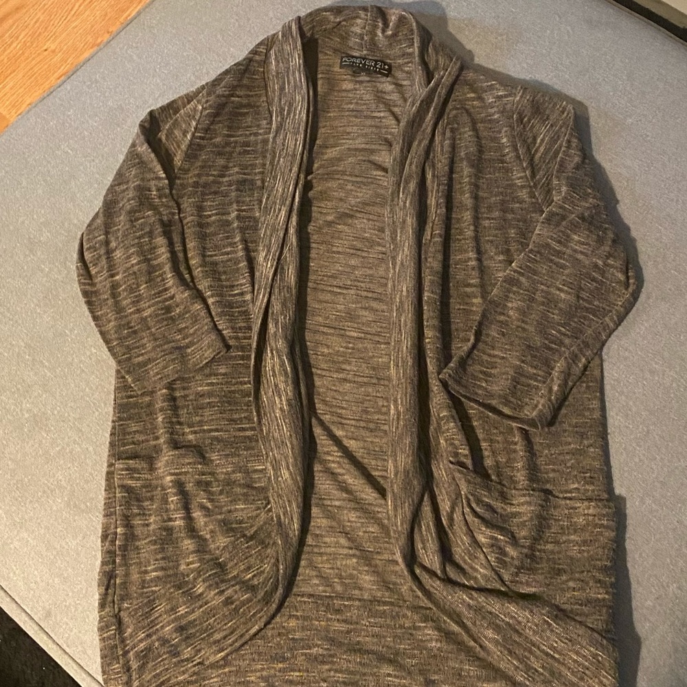 Sweater/Cardigan (forever 21)